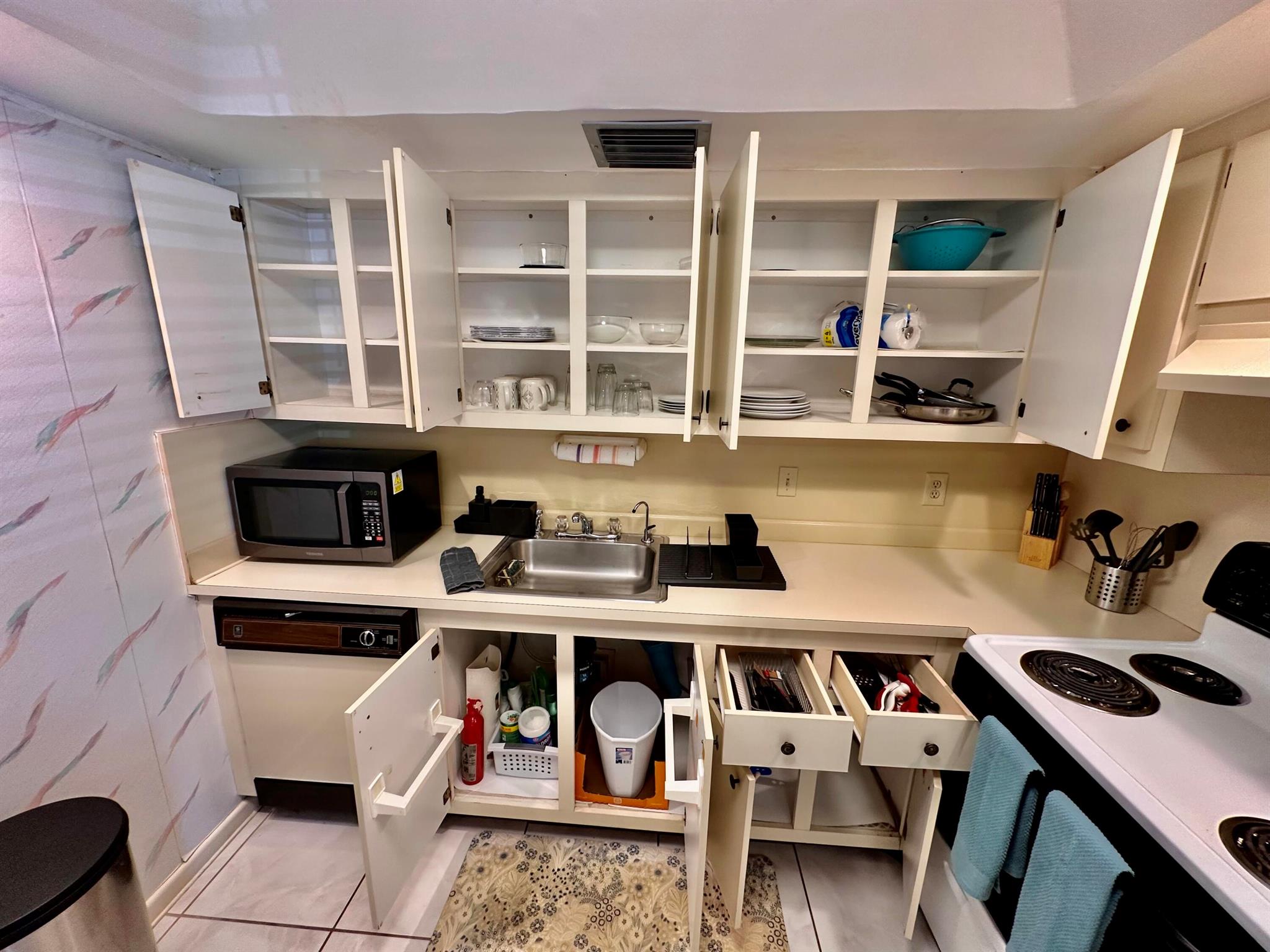 WYNMOOR COMMUNITY - Residential Lease