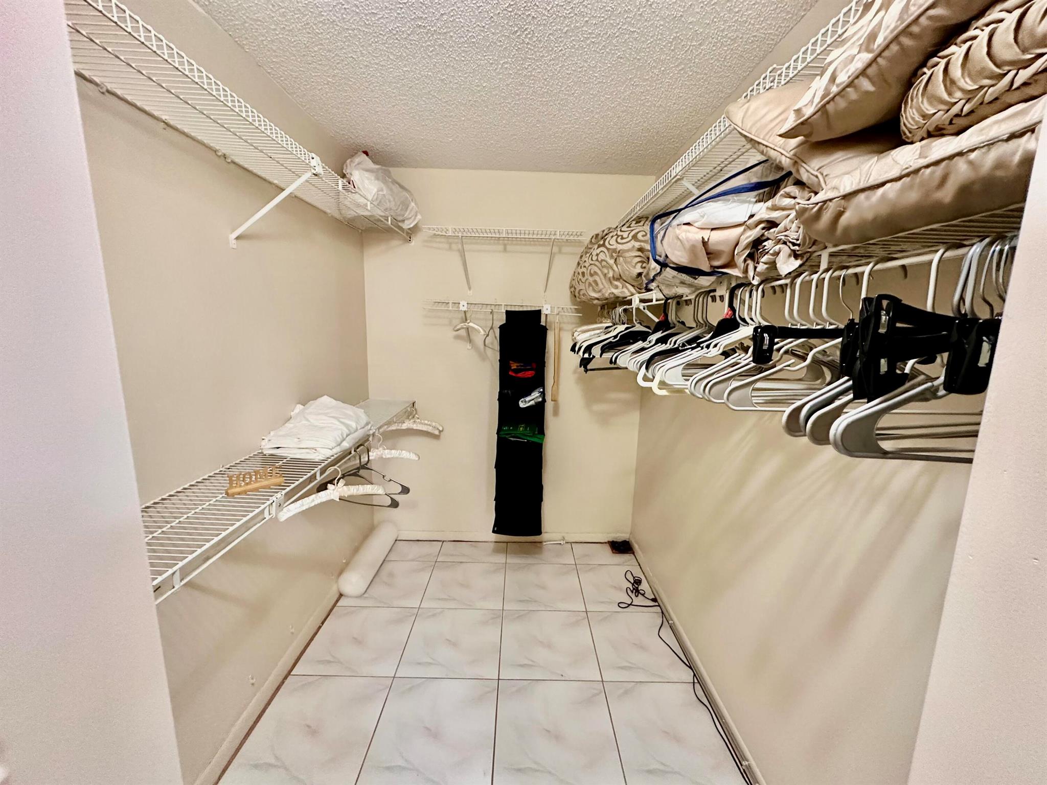 WYNMOOR COMMUNITY - Residential Lease
