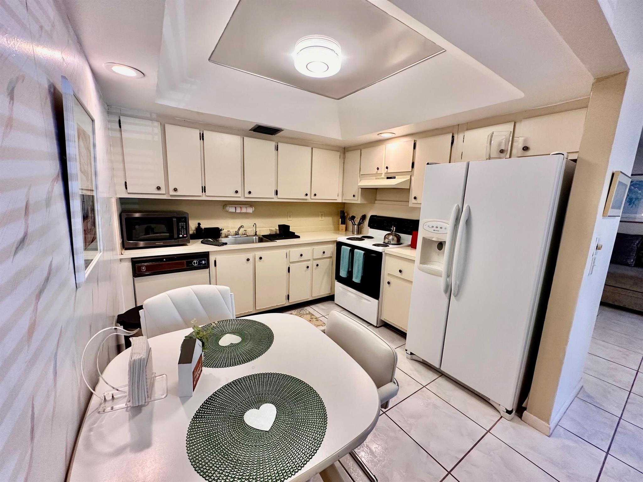 WYNMOOR COMMUNITY - Residential Lease