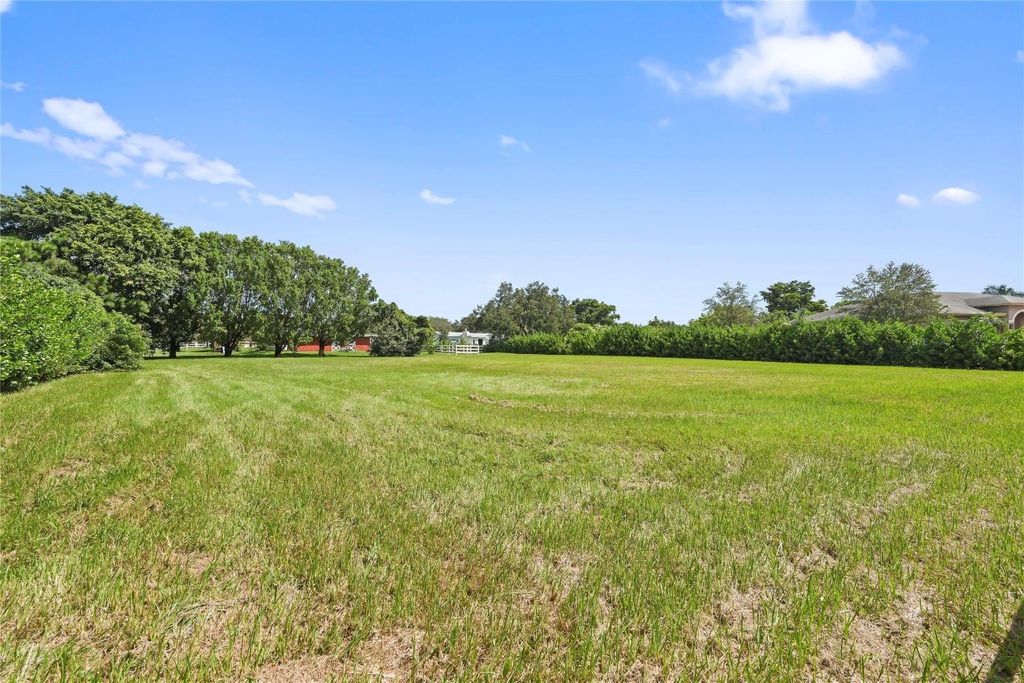 Photo of 20411 SW 51st Street, Fort Lauderdale, FL 33332 (MLS # F10457512)