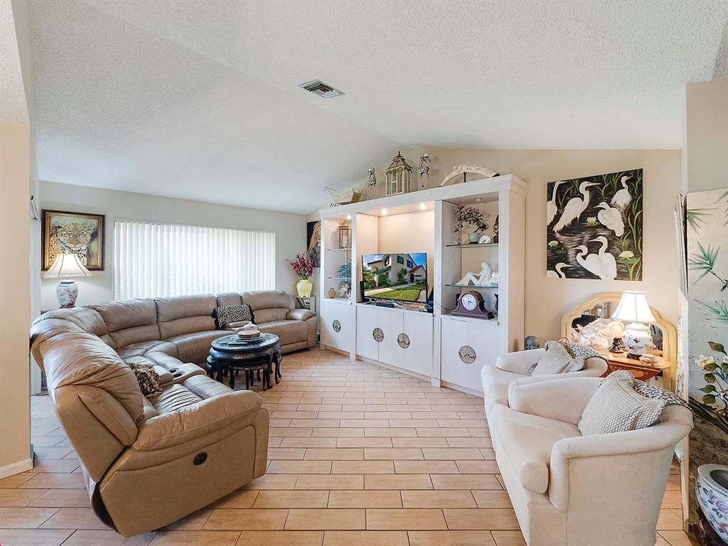 Lexington Green - Residential