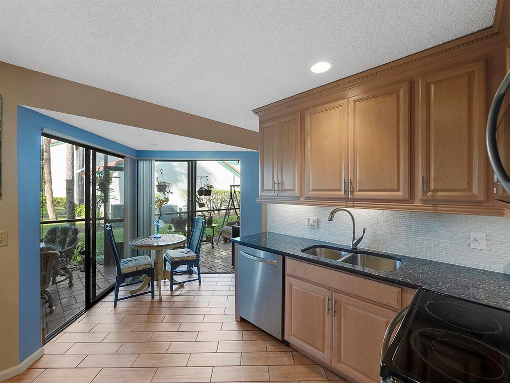 Lexington Green - Residential