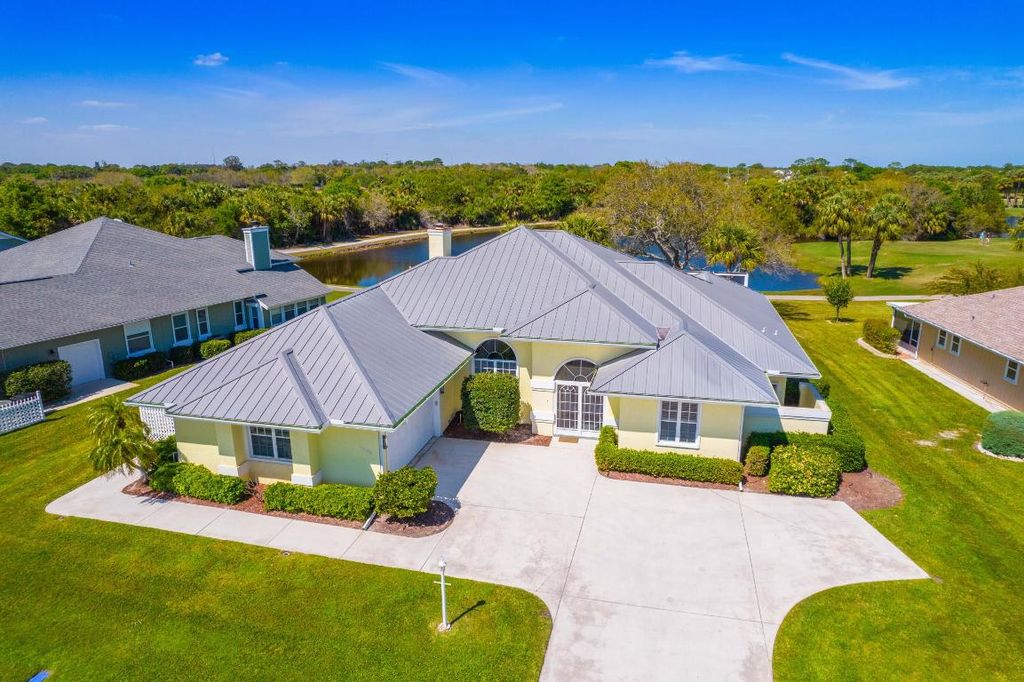 Photo of 4406 Gator Trace Lane, Fort Pierce, FL 34982 (MLS # R10964512)