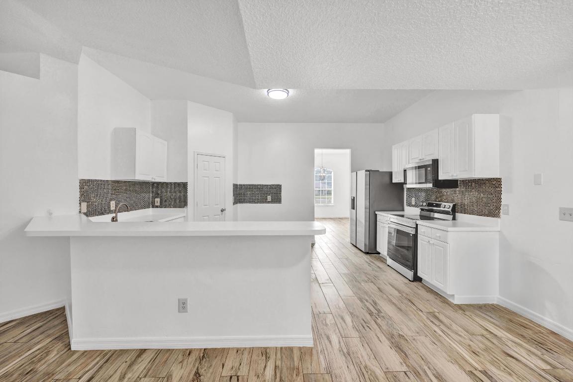 JACKSONVILLE NORTH ESTATE - Residential