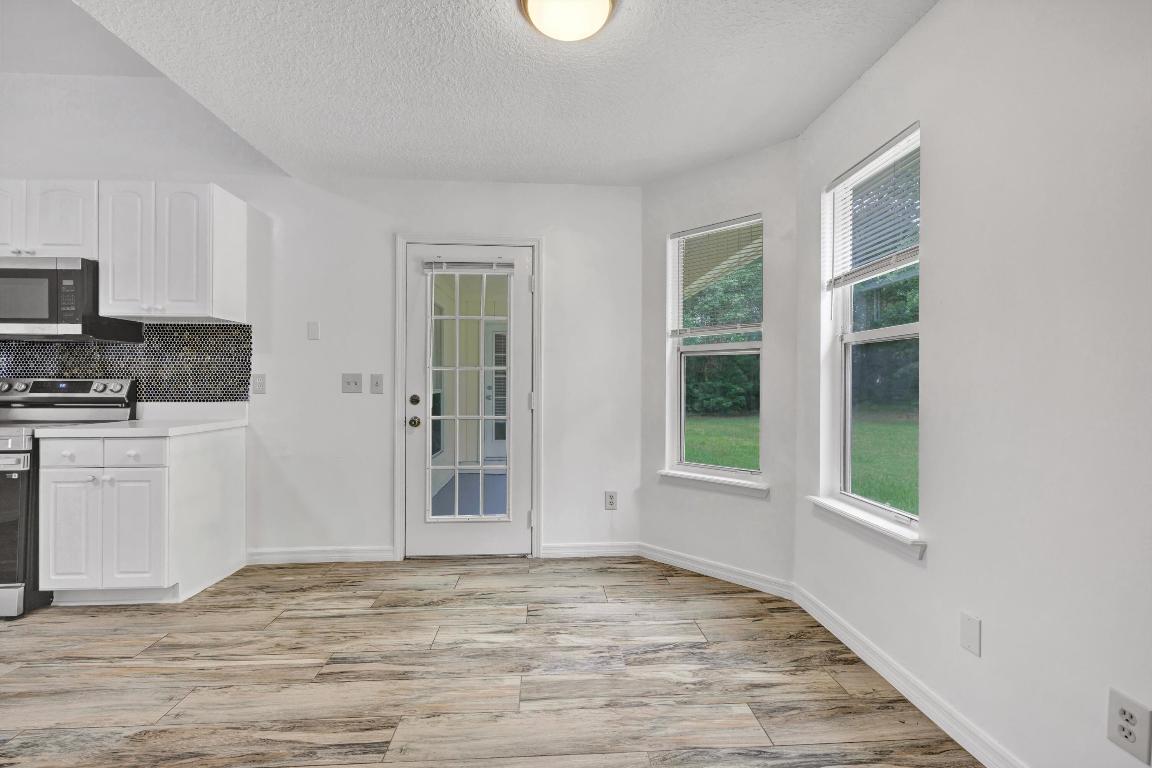 JACKSONVILLE NORTH ESTATE - Residential