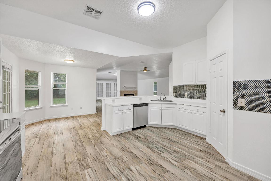 JACKSONVILLE NORTH ESTATE - Residential