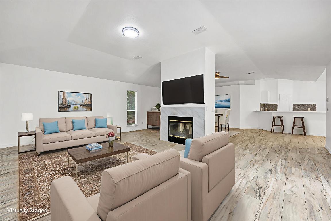 JACKSONVILLE NORTH ESTATE - Residential