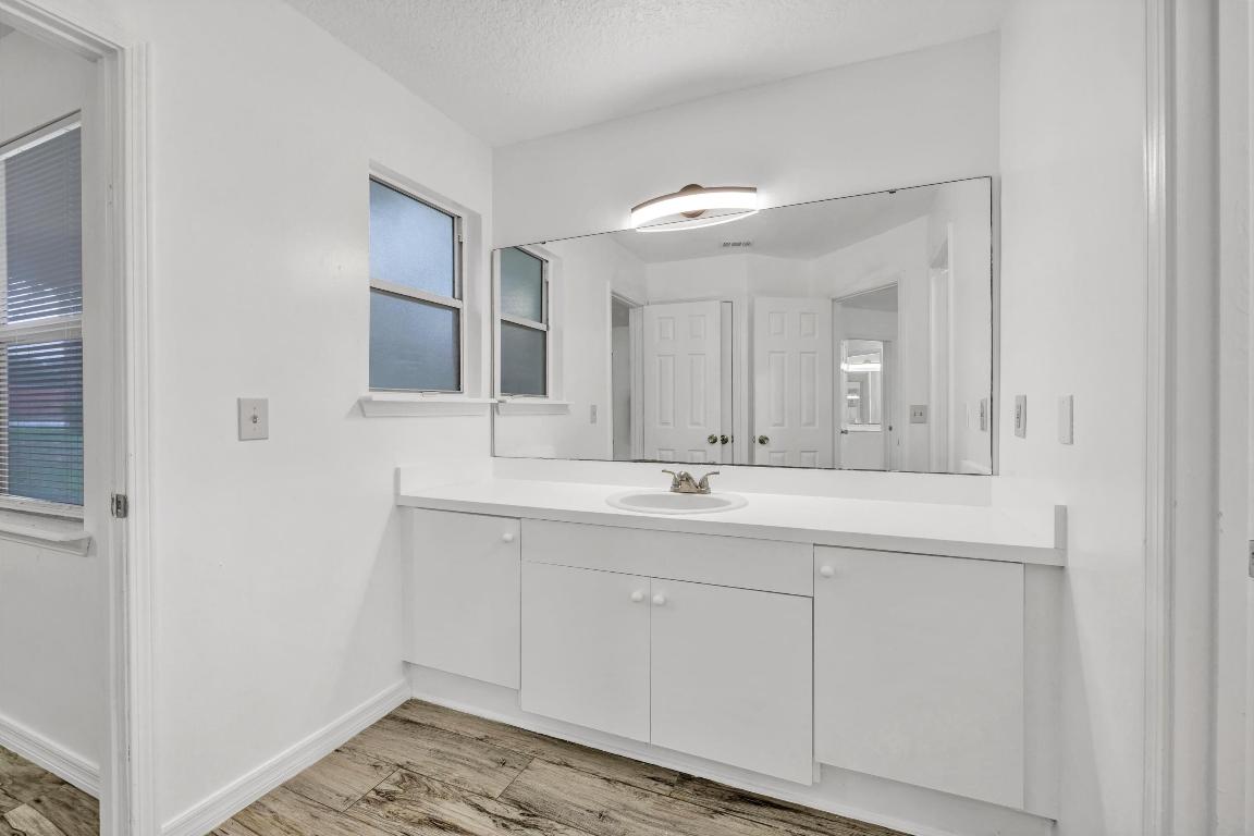 JACKSONVILLE NORTH ESTATE - Residential