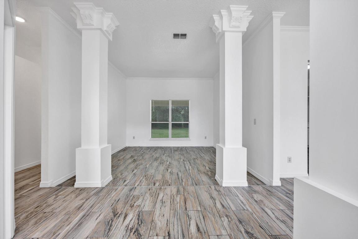 JACKSONVILLE NORTH ESTATE - Residential