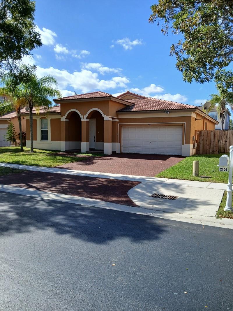 Discover this 4-bedroom, 2.5-bathroom single-family home in a vibrant community with scenic trails and top-tier amenities. The bright, open layout features large windows for natural light, while the functional kitchen offers ample cabinet space and essential appliances. The primary suite provides a private retreat with an en-suite bath, and the additional bedrooms offer flexibility. Enjoy a private backyard, plus access to a pool, clubhouse, and trails. Near top-rated schools, shopping, and dining.