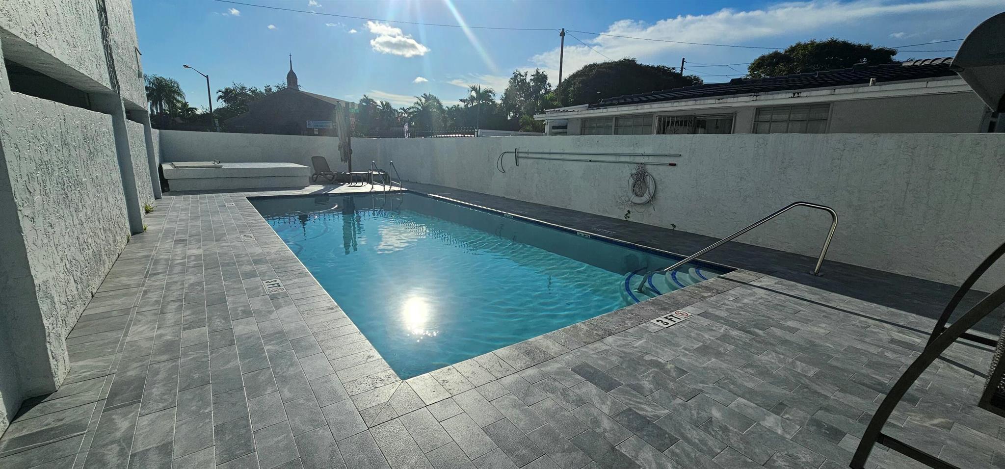 TWENTY FIVE HUNDRED CONDO - Residential Lease