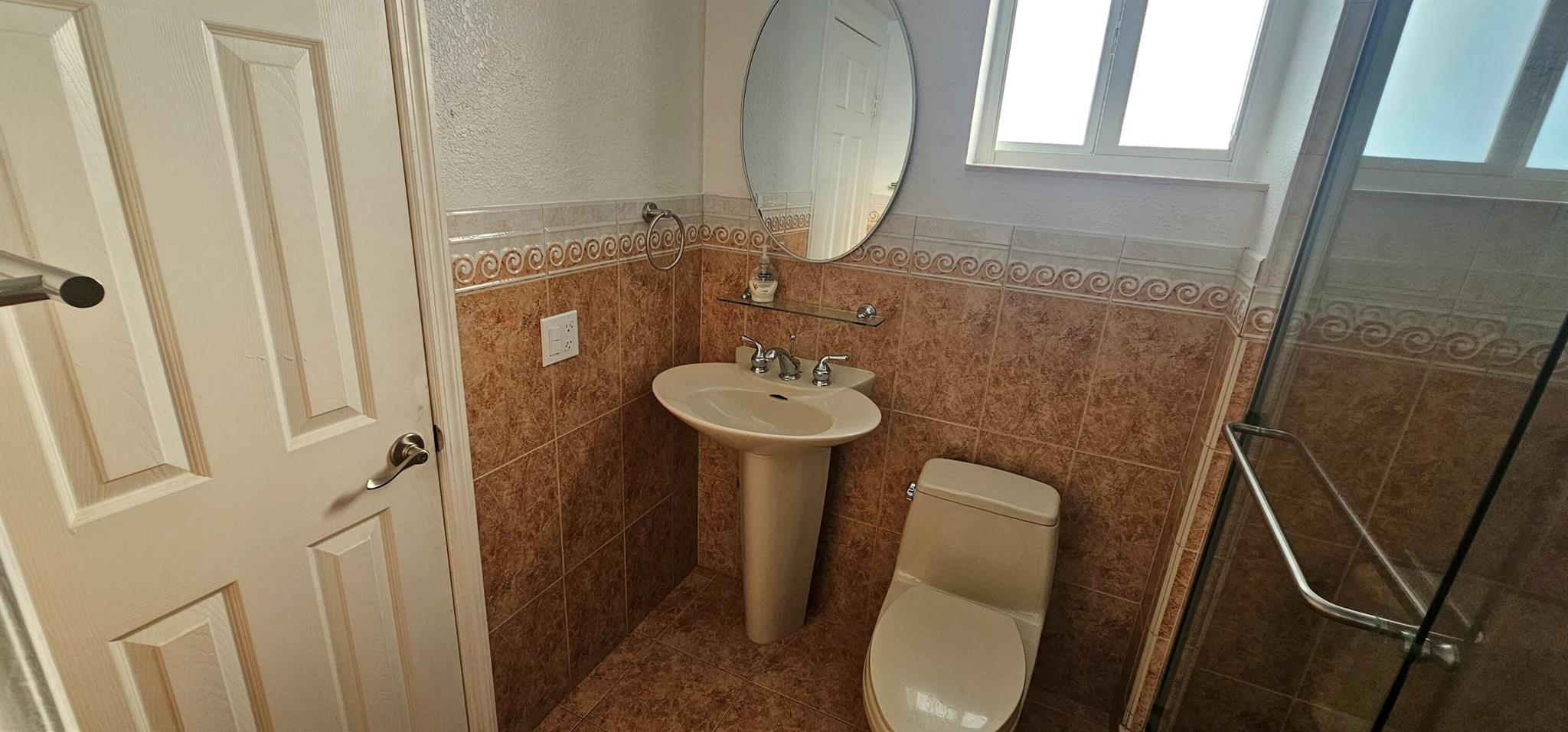 TWENTY FIVE HUNDRED CONDO - Residential Lease