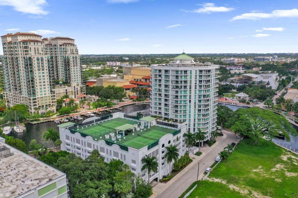 Photo of 401 SW 4TH Avenue #203, Fort Lauderdale, FL 33315 (MLS # B26063386)