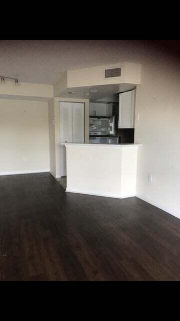 4163 N Haverhill Road 1207