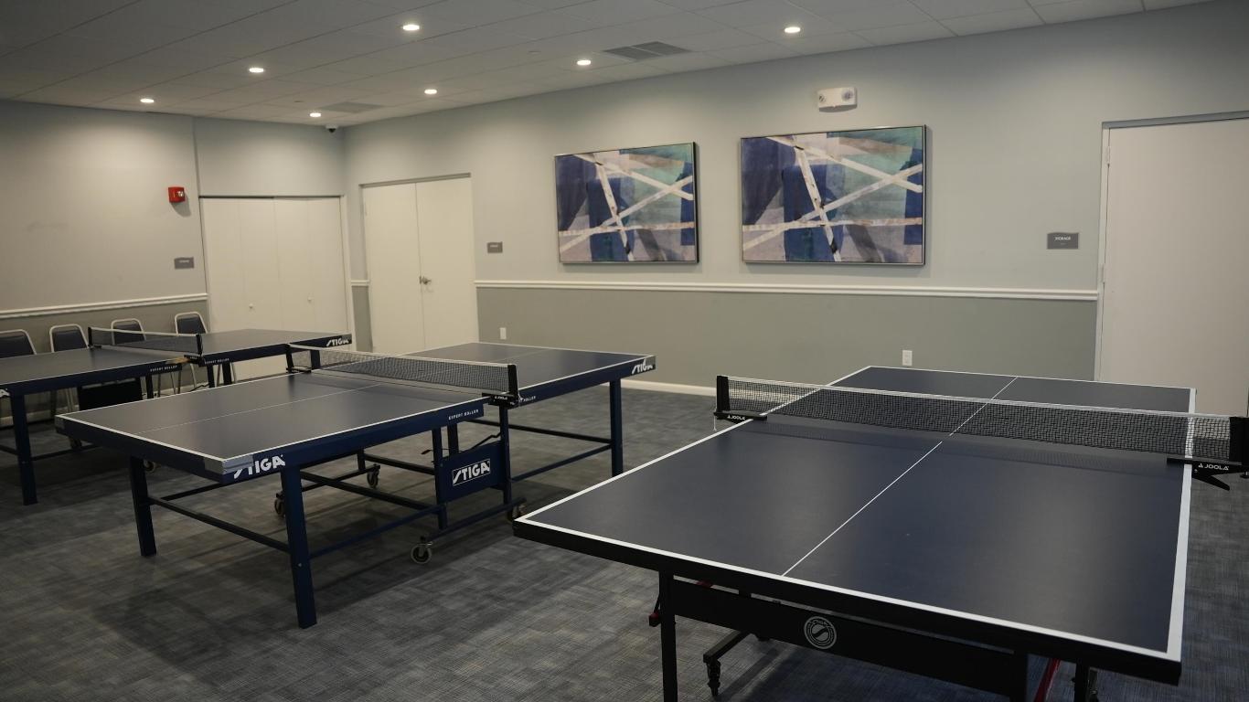 HUNTINGTON LAKES SEC TWO CONDOS - Residential Lease