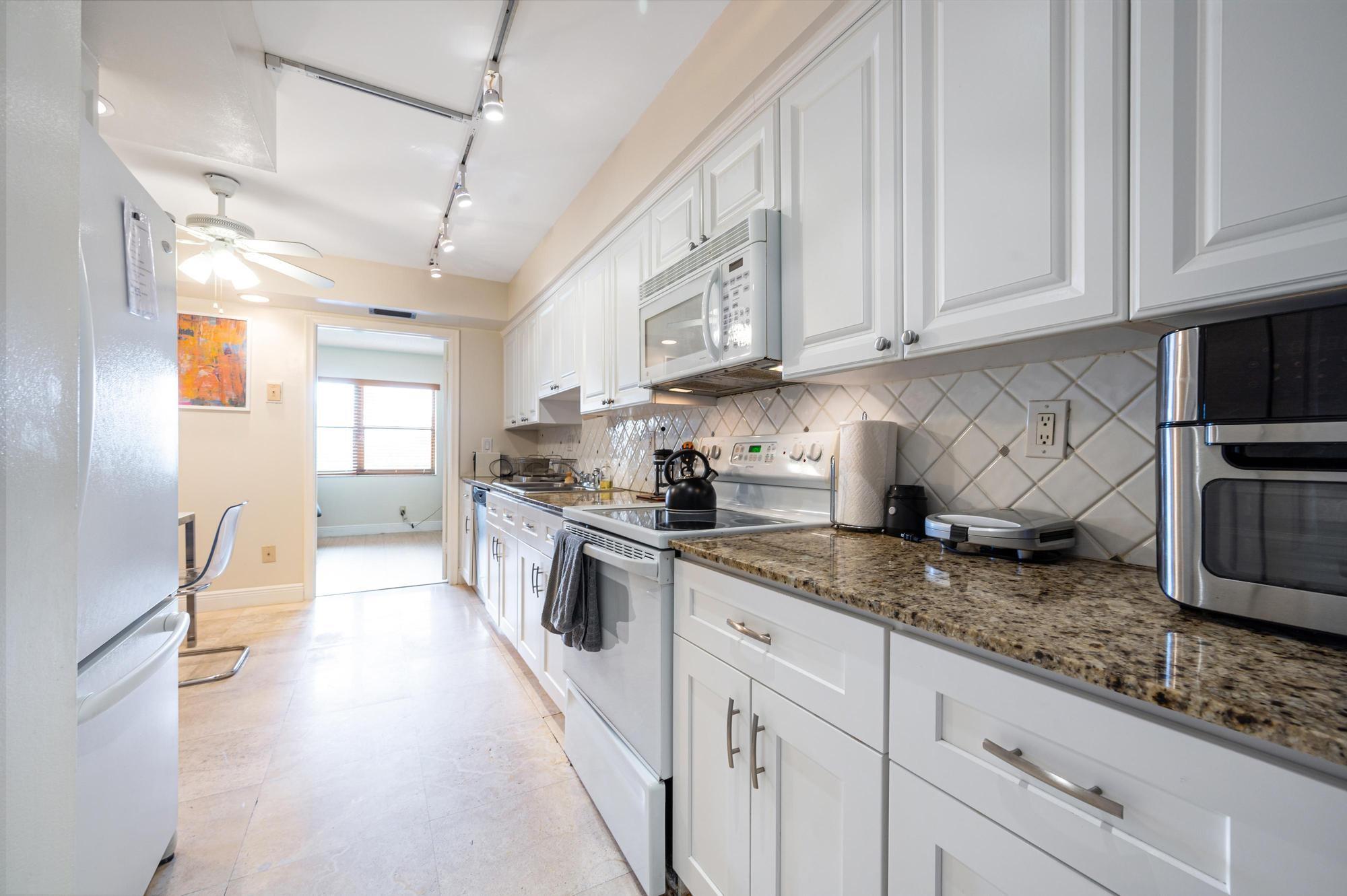 SEA RANCH CLUB A CONDO - Residential Lease