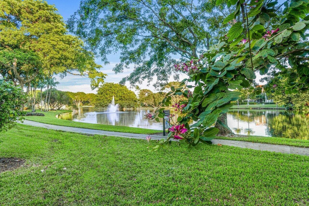 Photo of 2025 Lavers Circle #D209, Delray Beach, FL 33444 (MLS # R11052011)