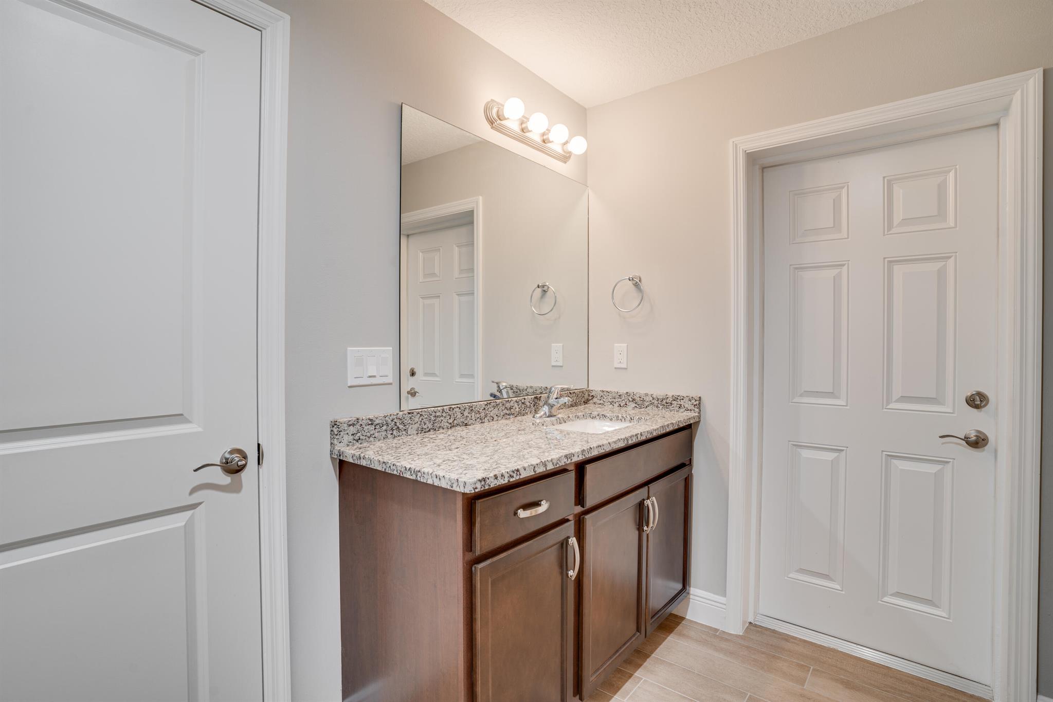 PORT ST LUCIE SECTION 46 - Residential Lease