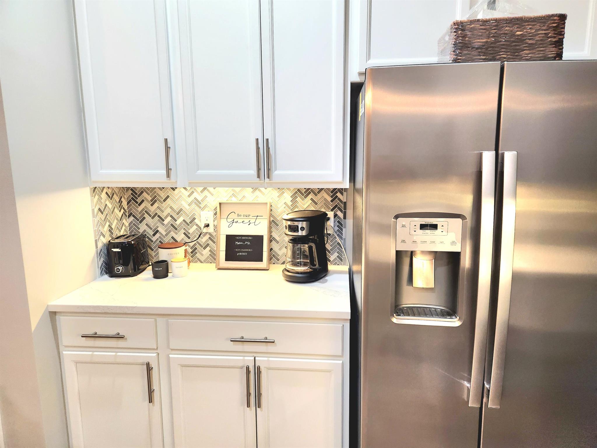 PORT ST LUCIE SECTION 46 - Residential Lease