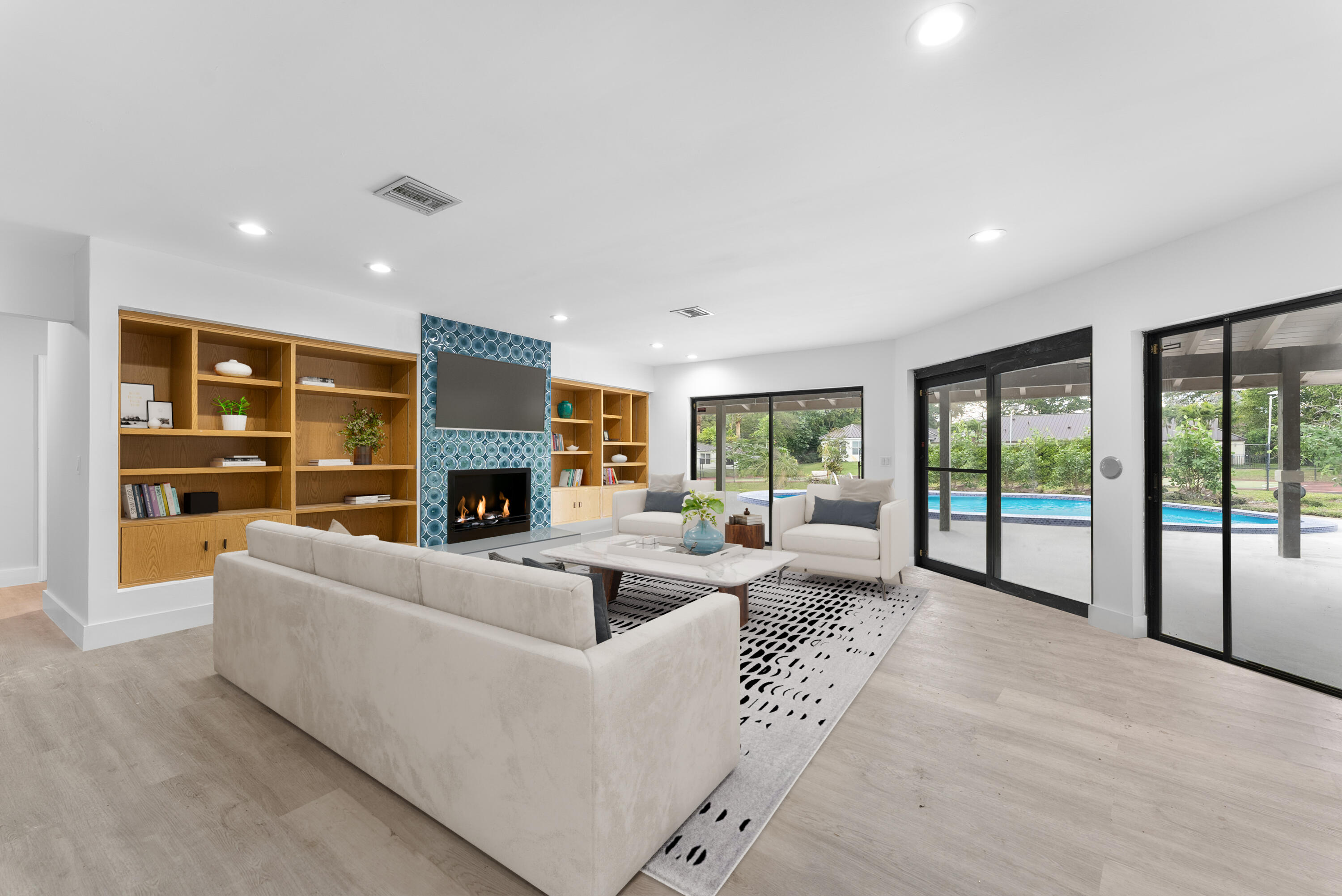 RUNNING BROOK HILLS - Residential