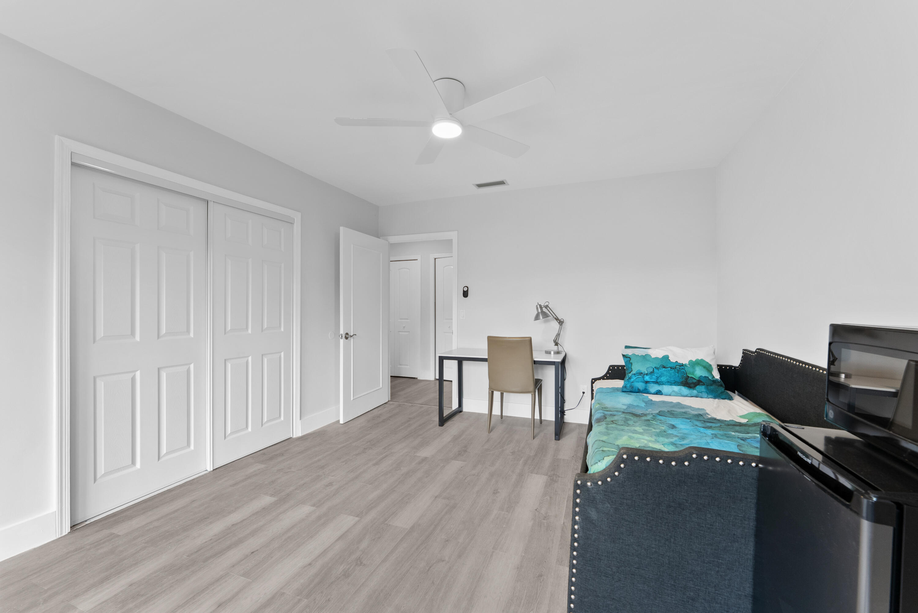 RUNNING BROOK HILLS - Residential