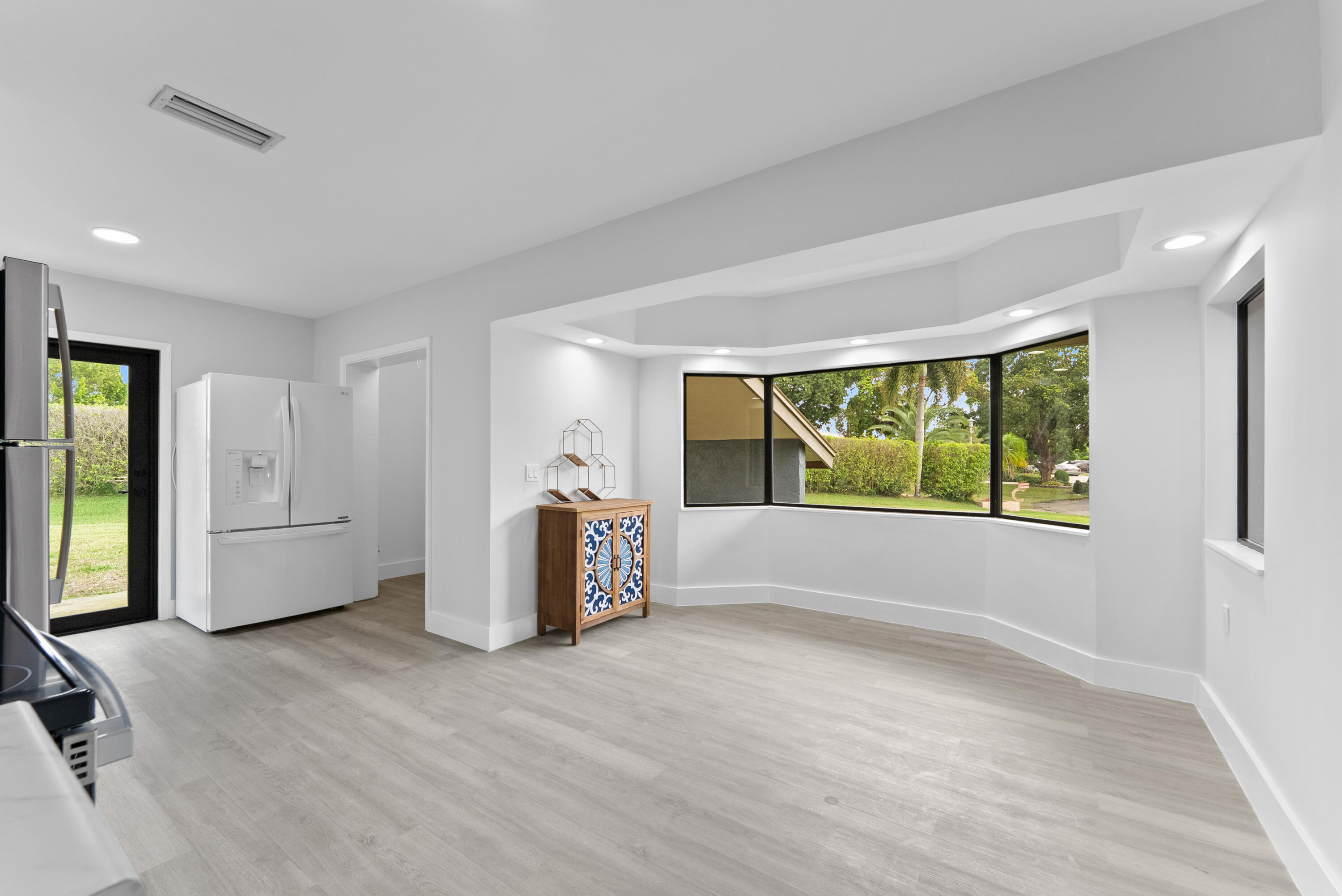 RUNNING BROOK HILLS - Residential