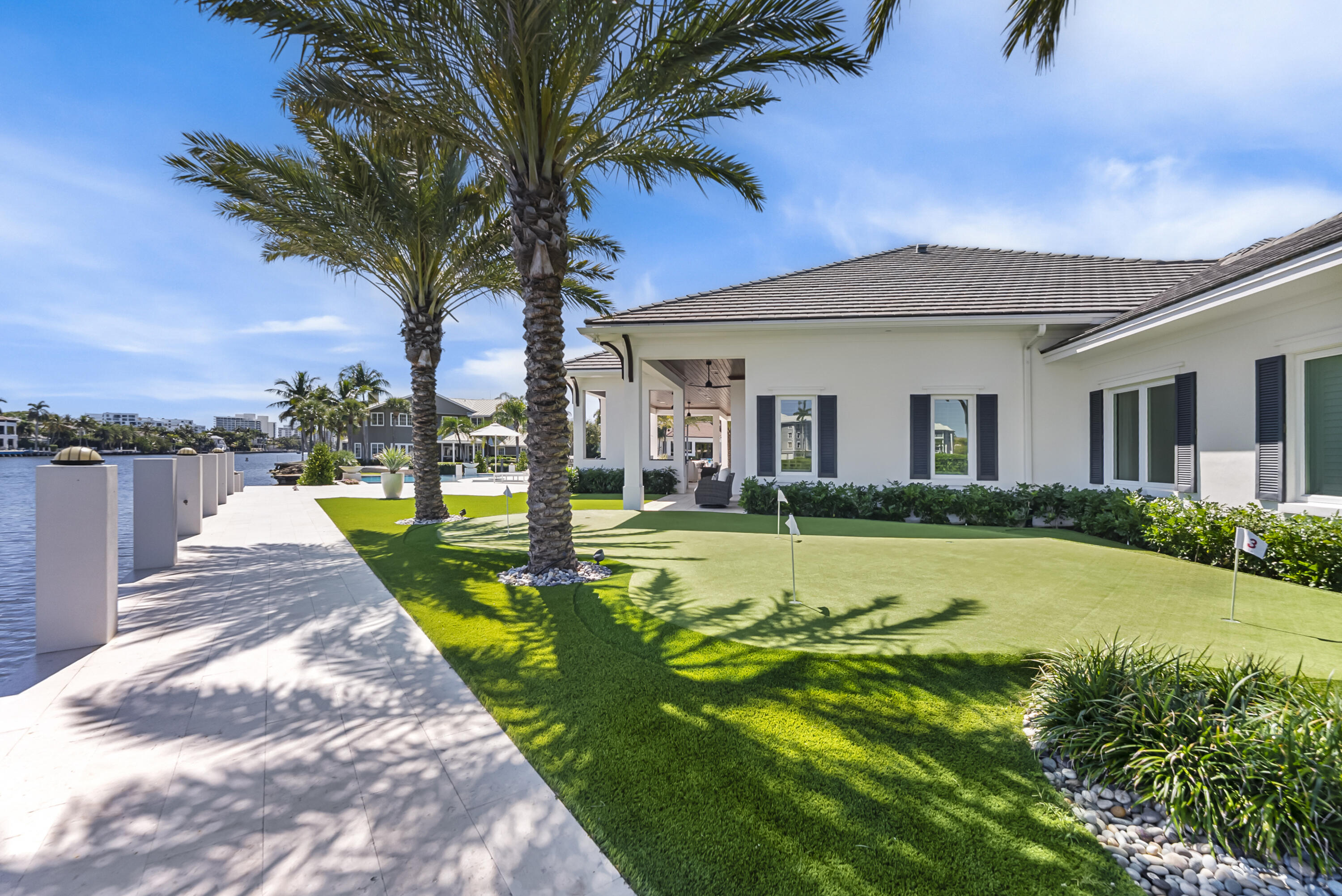 TROPIC ISLE 2ND SEC - Residential