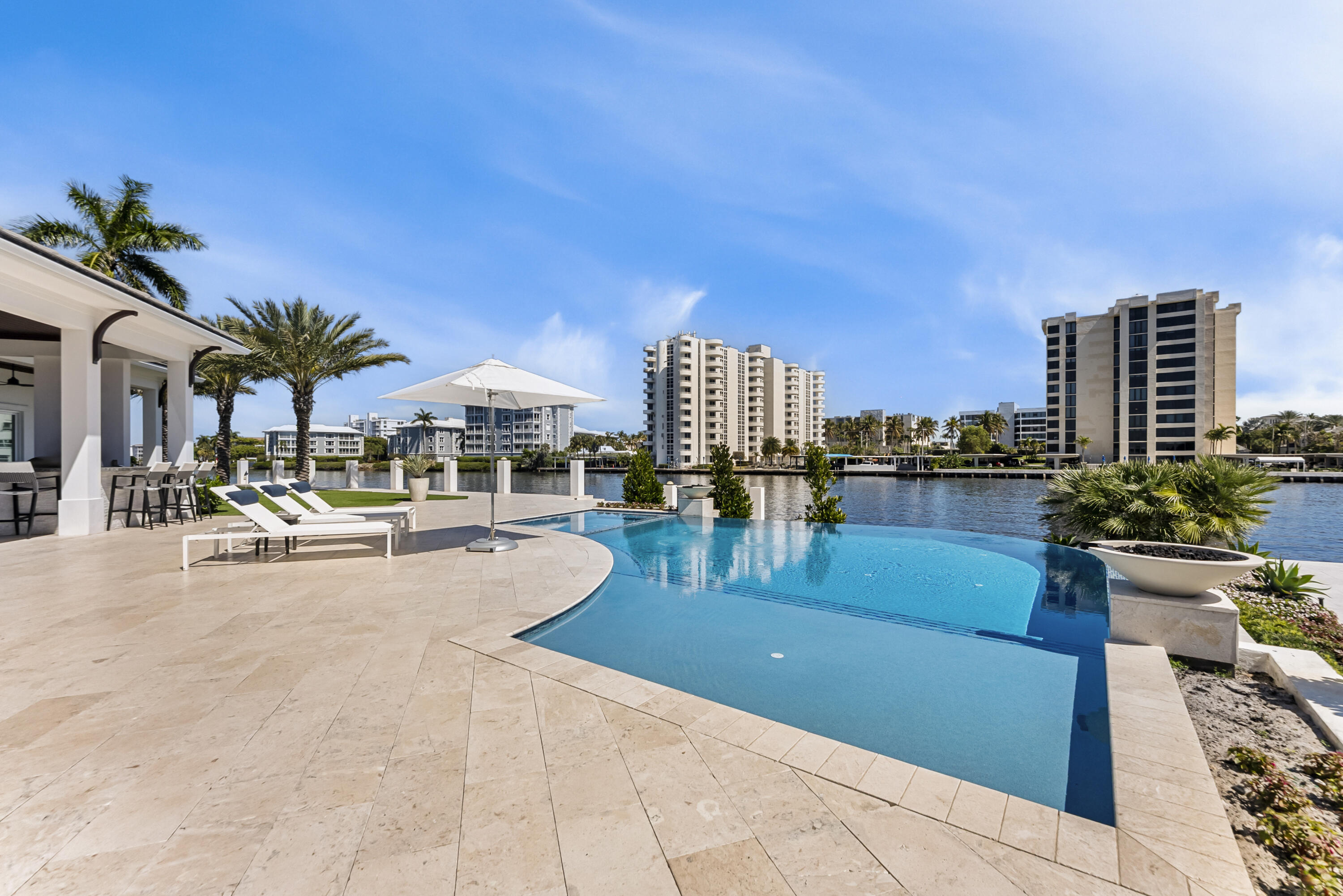 TROPIC ISLE 2ND SEC - Residential