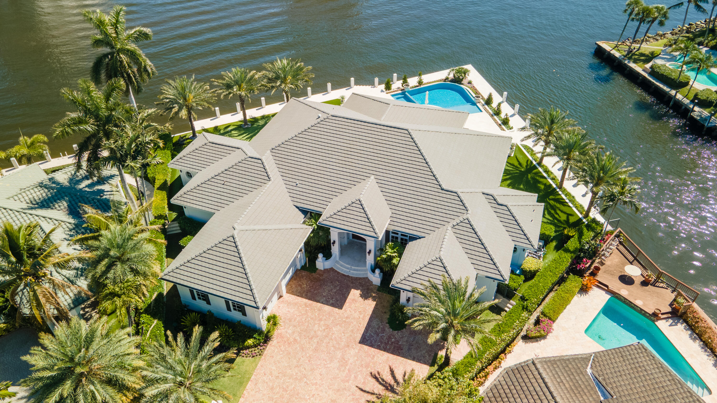 TROPIC ISLE 2ND SEC - Residential