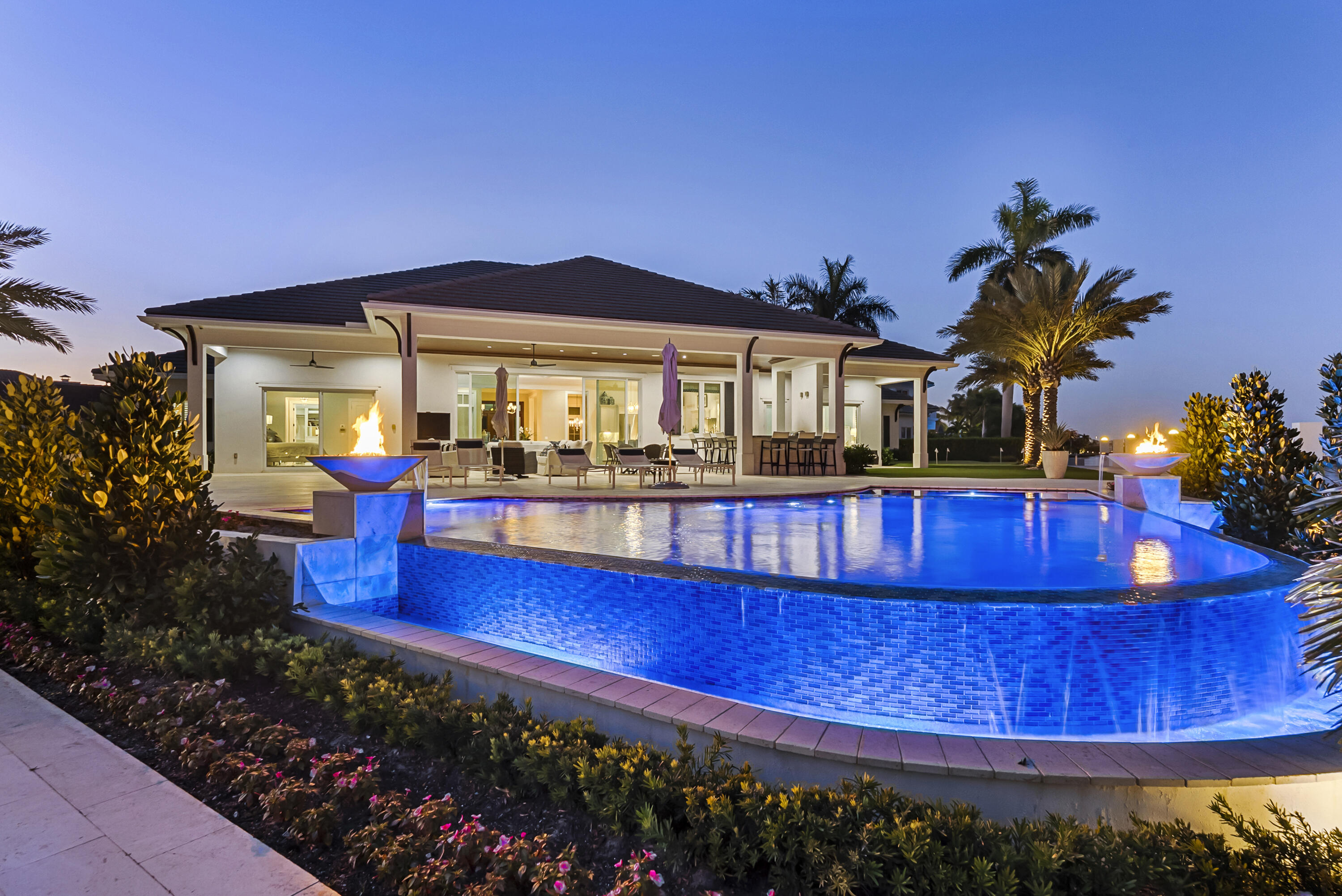 TROPIC ISLE 2ND SEC - Residential