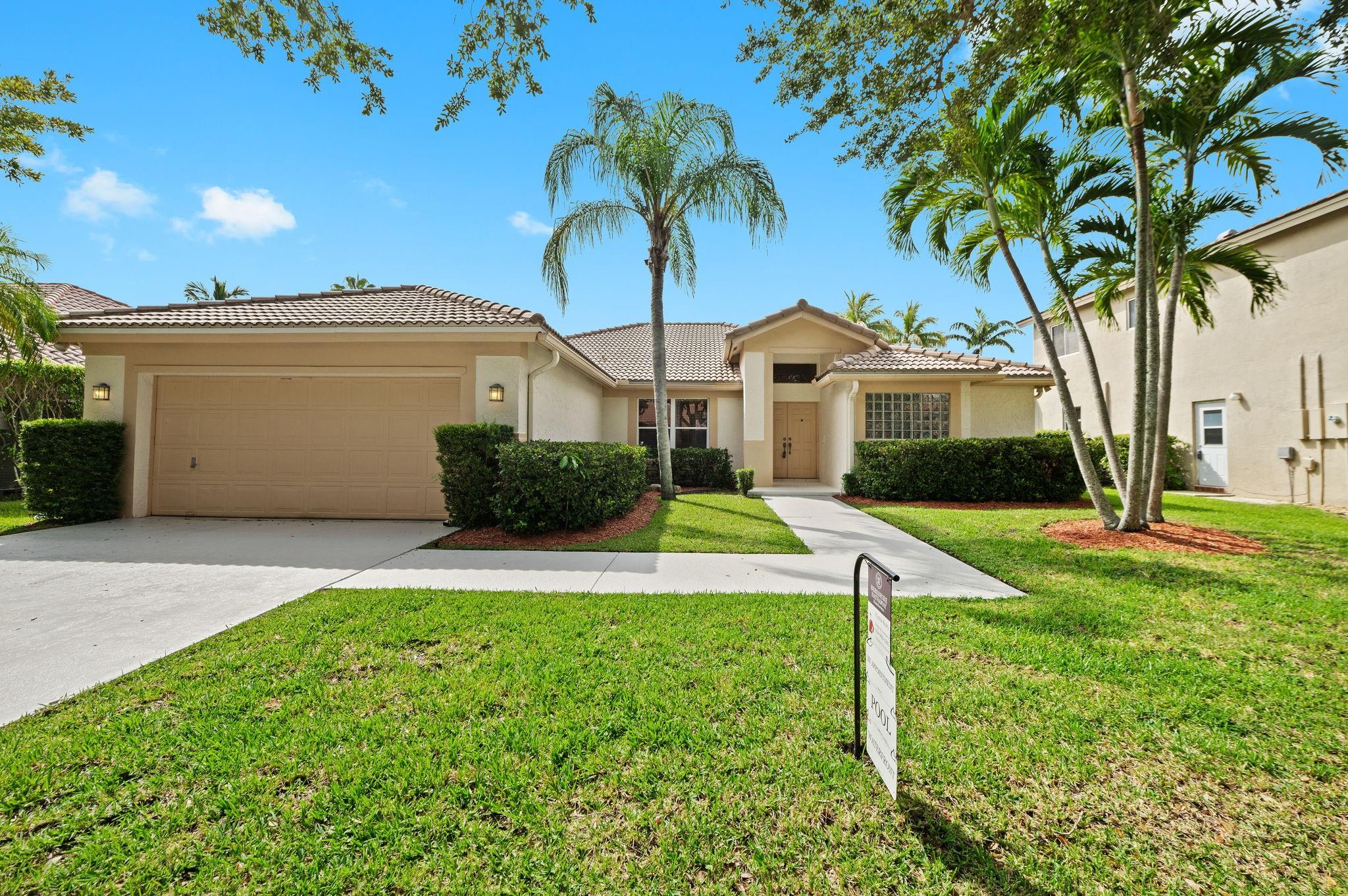 *** PRICE JUST REDUCED!! – Unmatched Value in this 4 Bedroom/3.5 Bath waterfront pool home in the heart of Weston!!" This is the opportunity you've been waiting for! This home has just been reduced and is now one of the best deals on the market! Featuring an updated kitchen with granite counters, custom pullouts, snack counter and separate breakfast area overlooking the covered screened pool/patio. Main bedroom is complete with new updated bath, jacuzzi tub, separate shower and large custom walk-in closet. Roof replaced in 2010, Newer Water Heater, One A/C unit and compressor is 2 years old, second A/C and compressor are older. Community tennis/pickle ball courts, basketball, picnic area and playground A+ ranked schools, close to Weston's Town Center, Restaurants & shopping.