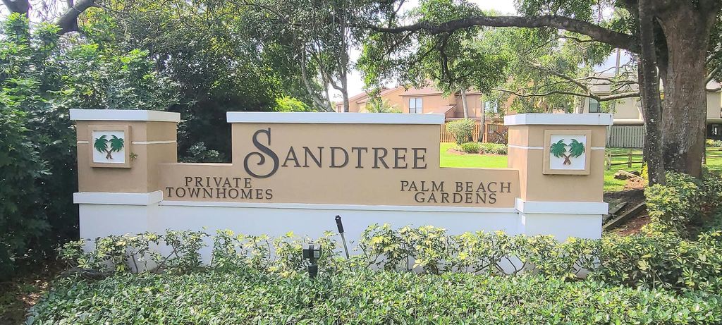 Photo of 325 Sandtree Drive, Palm Beach Gardens, FL 33403 (MLS # R10930498)