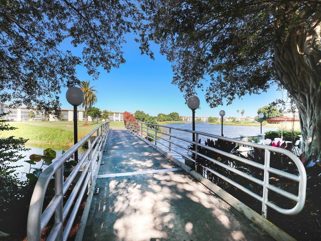 WYNMOOR VILLAGE - Residential Lease