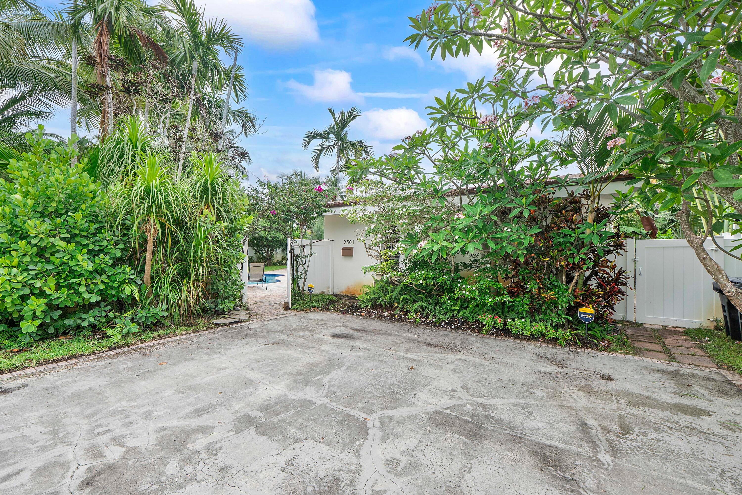 2501 NE 26th Terrace, Fort Lauderdale FL 33305
