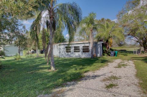 A home in Okeechobee