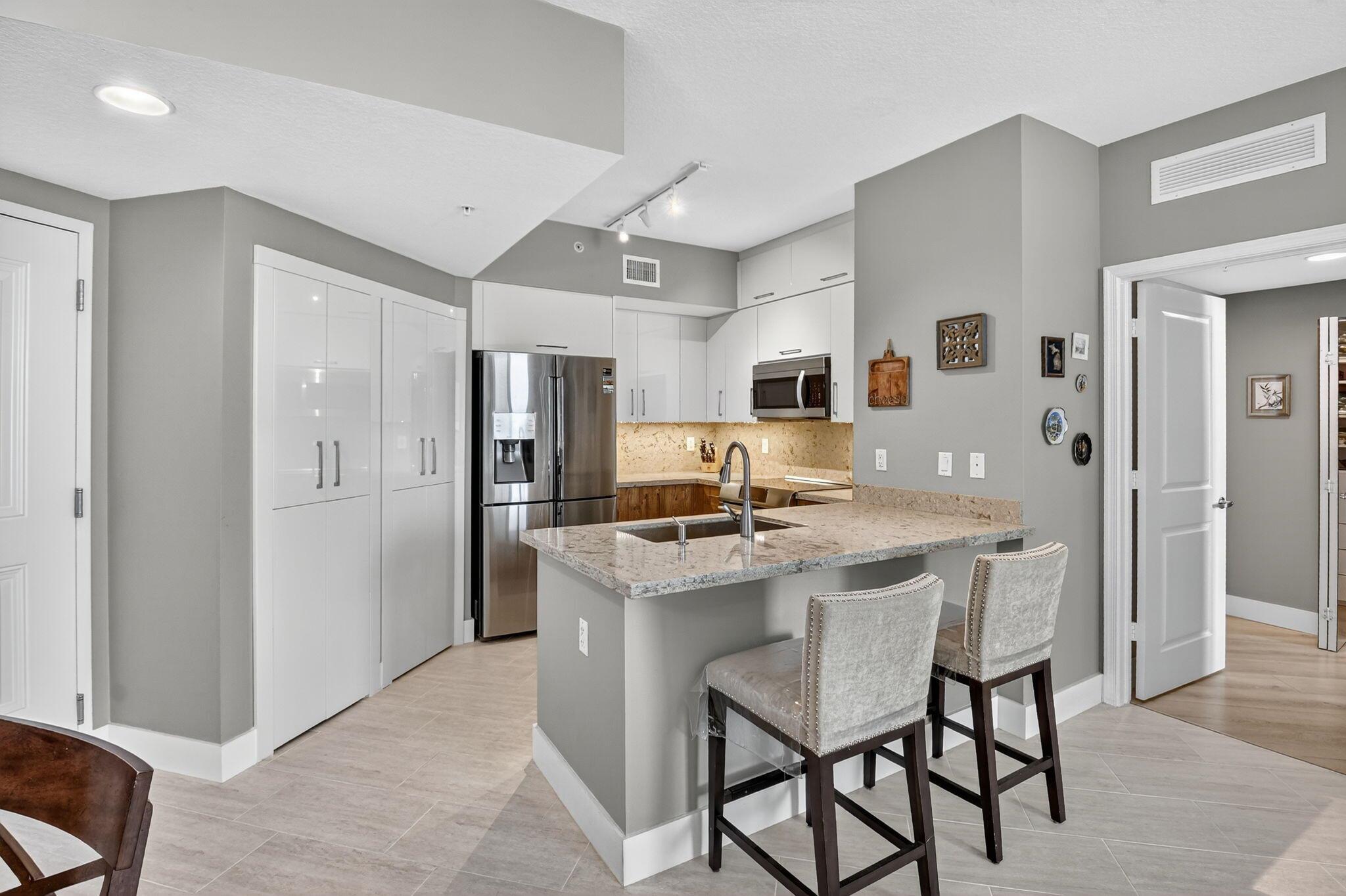 Casa Costa Condo - Residential