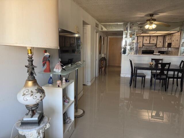 5050 CONDO - Residential