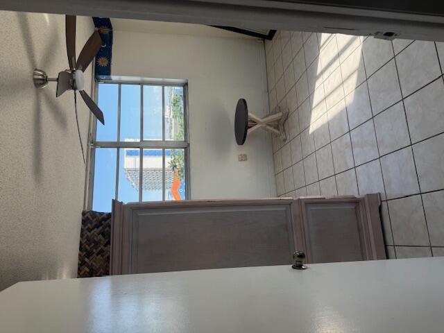 5050 CONDO - Residential