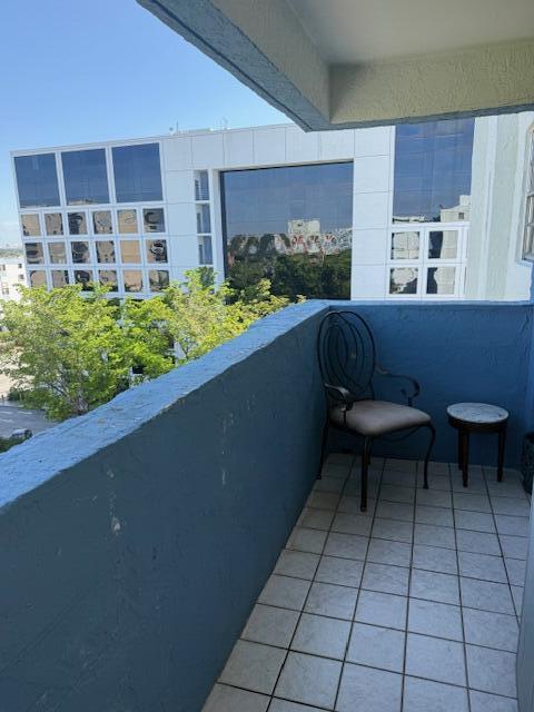 5050 CONDO - Residential