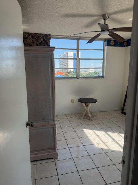 5050 CONDO - Residential