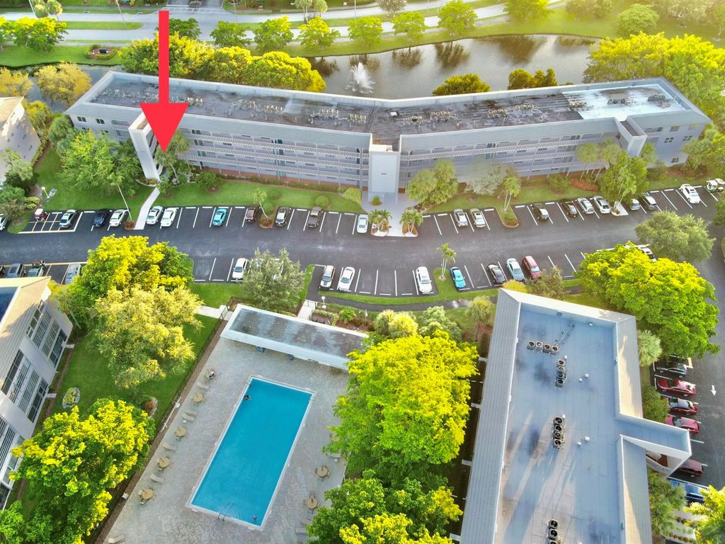 Photo of 2005 Granada Drive #B1, Coconut Creek, FL 33066 (MLS # R10910066)