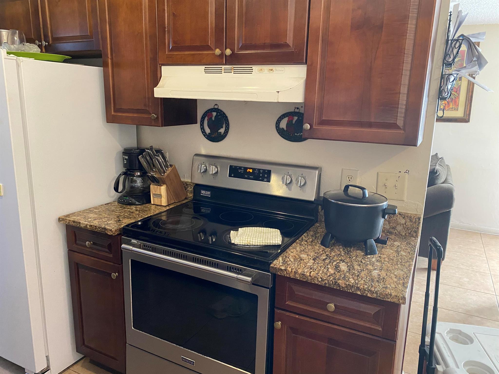 SWINTON OAKS - Commercial Sale