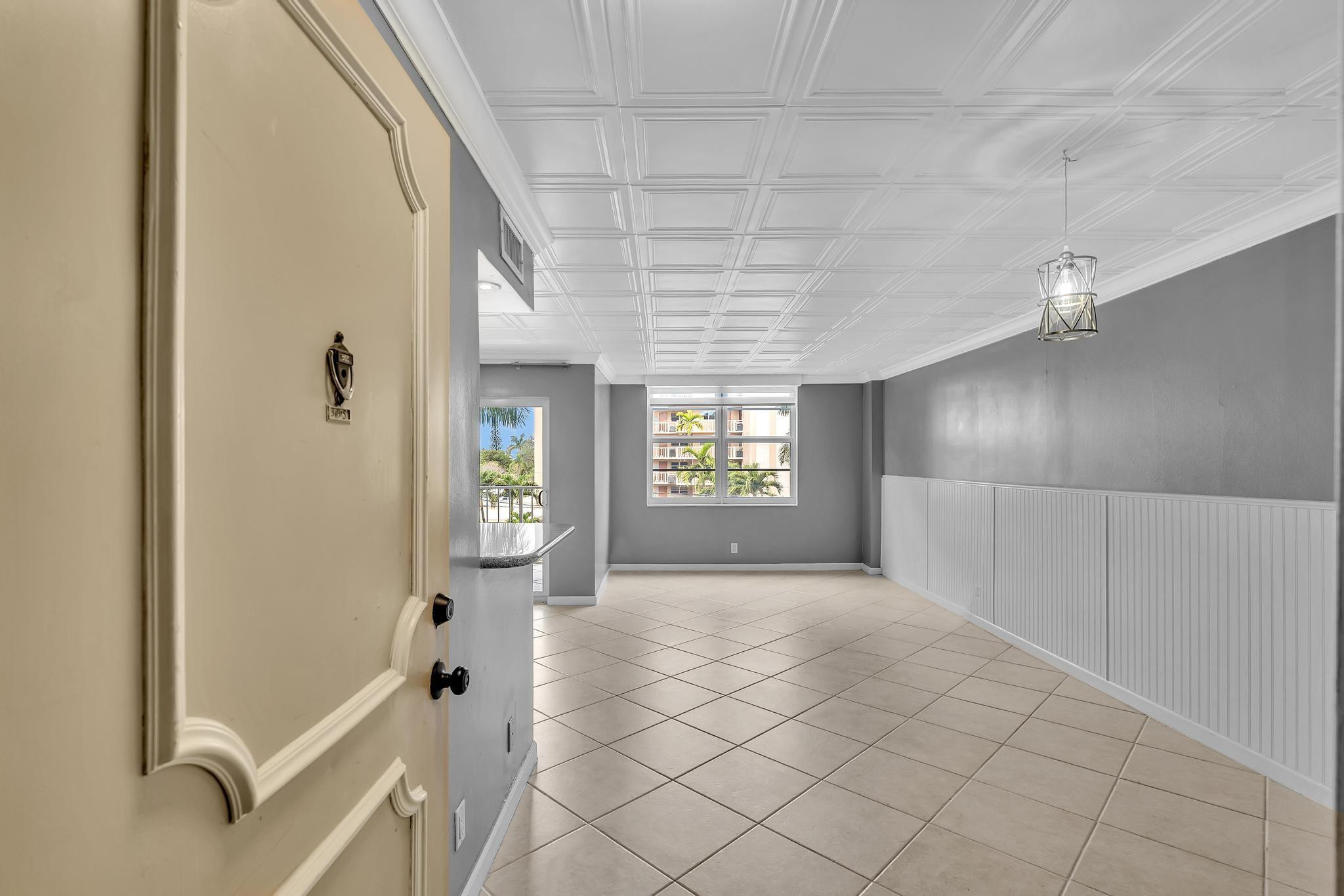 1600 SE 15th Street 305