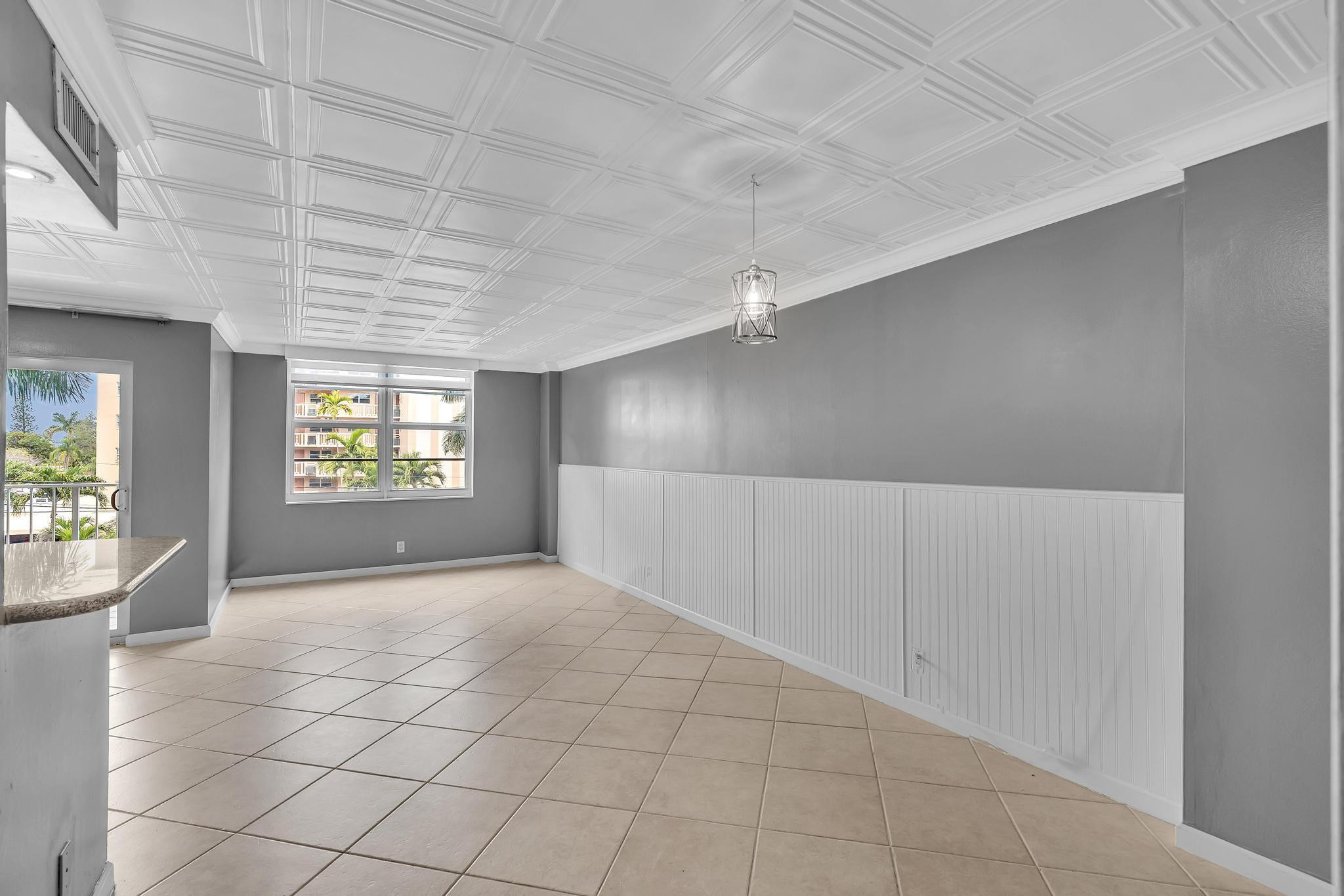 1600 SE 15th Street 305