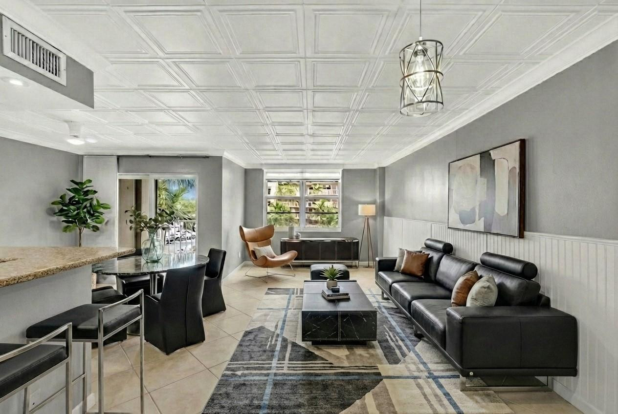 1600 SE 15th Street 305