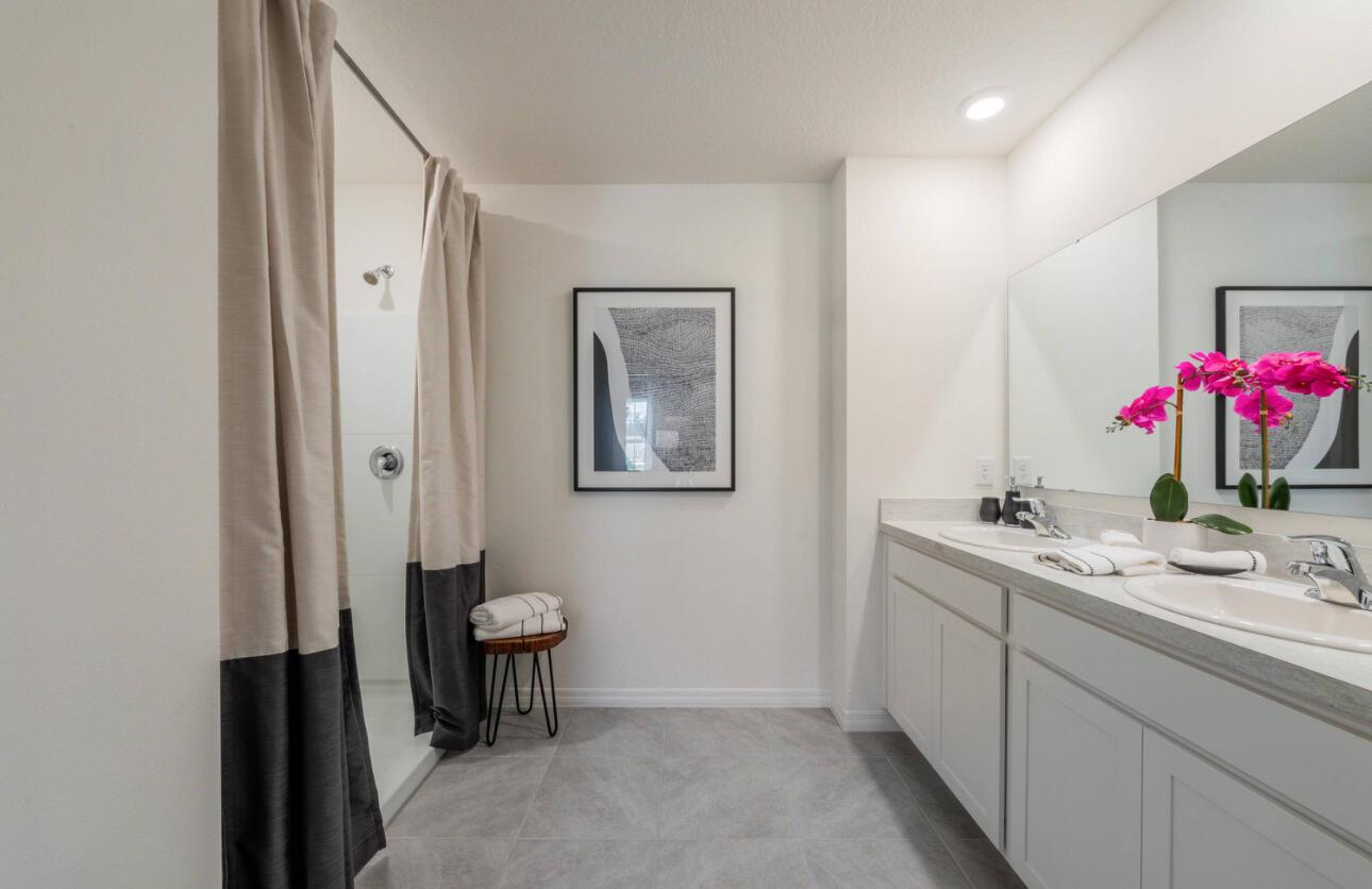 VERANO SOUTH PUD 1 - POD - Residential Lease