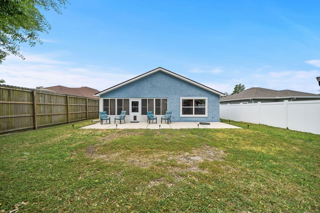 Photo of 1407 Rhode Island Avenue, Lynn Haven, FL 32444 (MLS # B26013304)