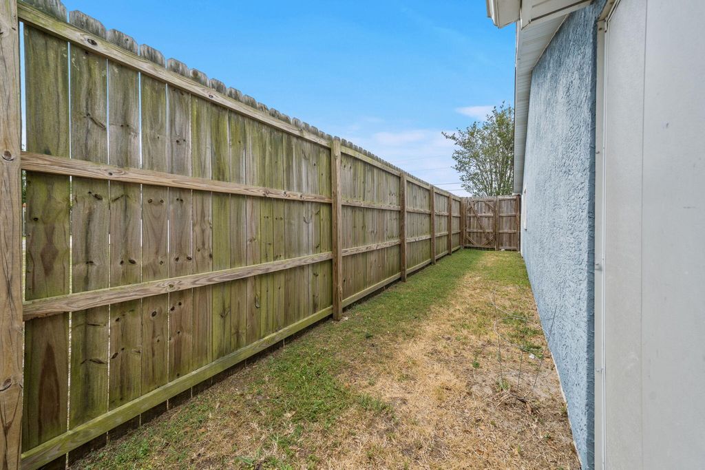 Photo of 1407 Rhode Island Avenue, Lynn Haven, FL 32444 (MLS # B26013304)