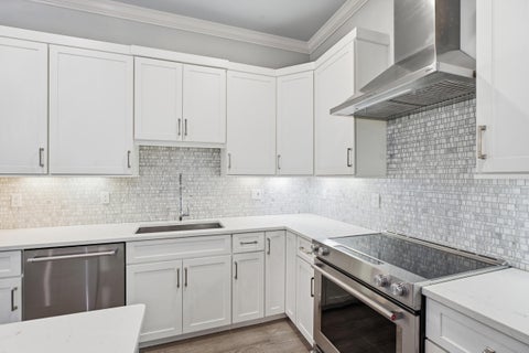 Tiny photo for 409 SE HIGH SCHOOL Avenue, Stuart, FL 34994 (MLS # B26090726)