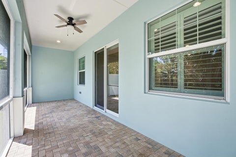 Tiny photo for 409 SE HIGH SCHOOL Avenue, Stuart, FL 34994 (MLS # B26090726)